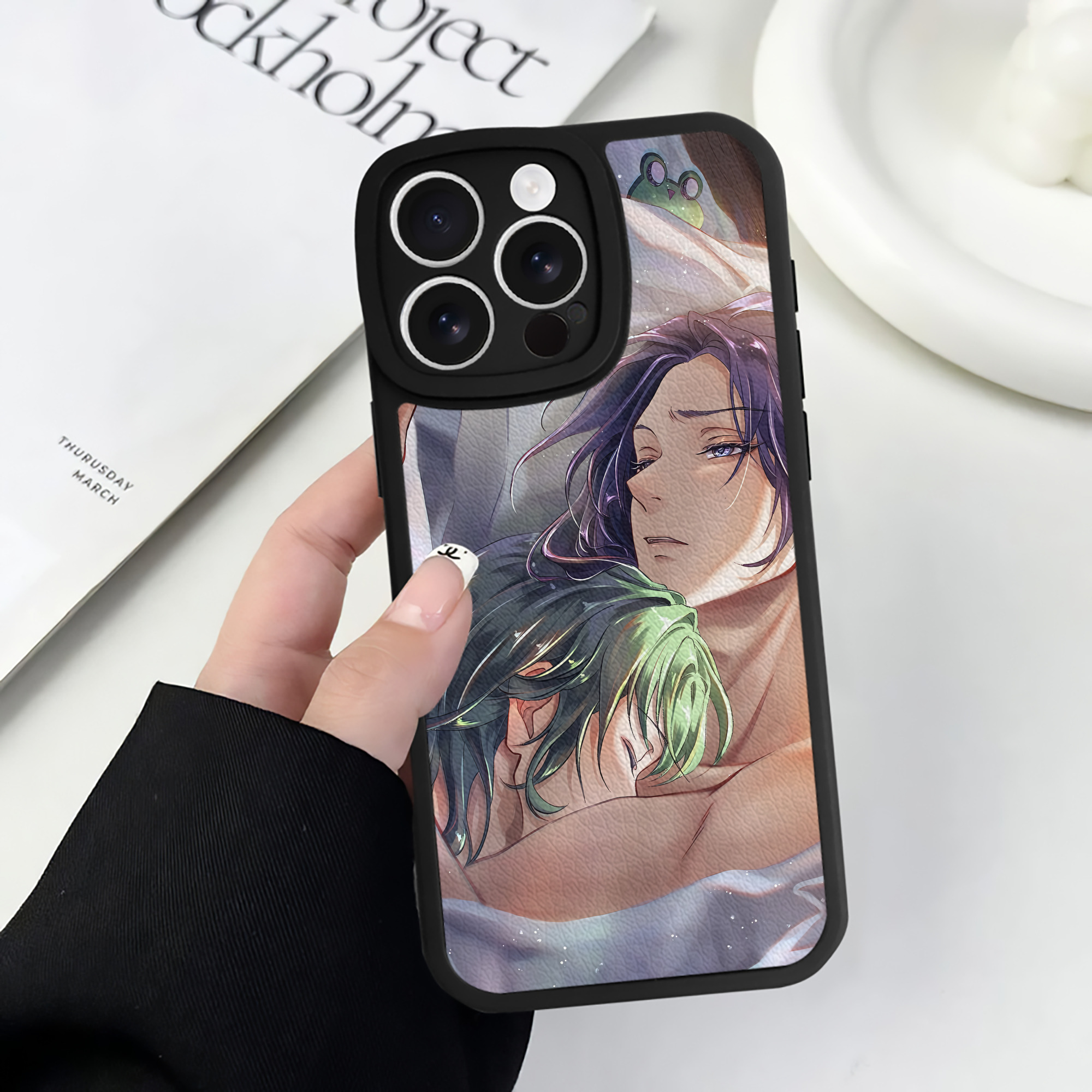 （画像用） 薬屋のひとりごと The Apothecary Diaries 【iPhone 16シリーズ対応】シリコンスマホケース（レザー調） 材質：シリコン